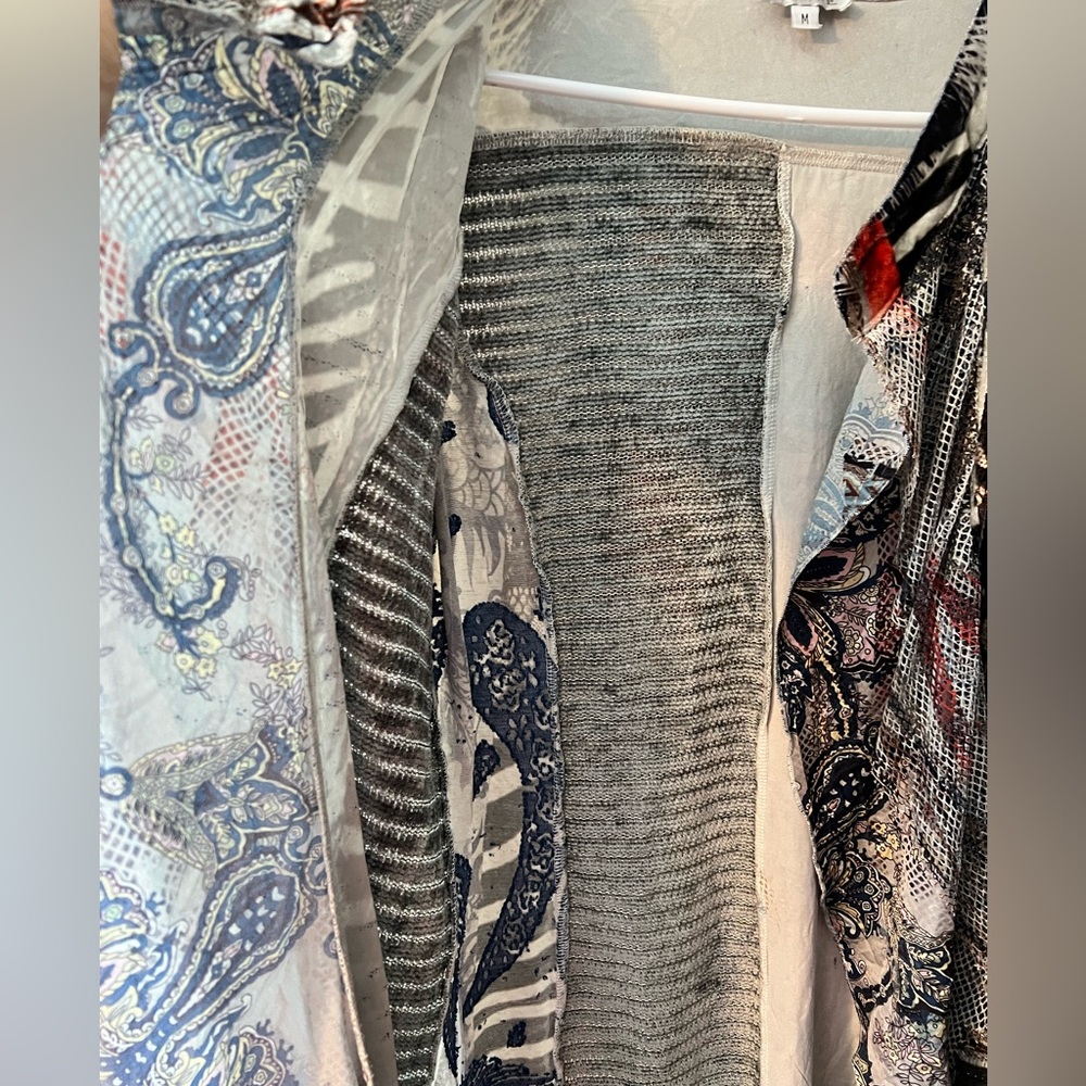 Adore sz M open cascade jacket patchwork print, v… - image 7